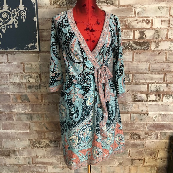 BCBG wrap dress. - Picture 2 of 5